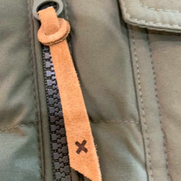 Best Made Co. Men’s Down Filled Zip Jacket - Picture 2 of 8